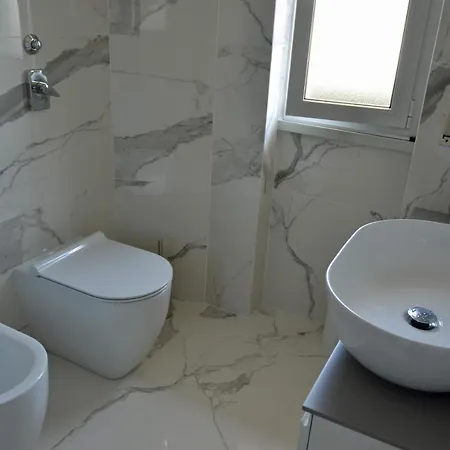 Apartment Youhosty - Savona 94 A *